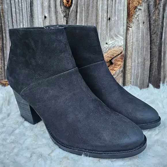 Black Ankle Bootie Blondo Nelli Size 9.5 Nubuck Leather Heel Zip Waterproof - Picture 3 of 13